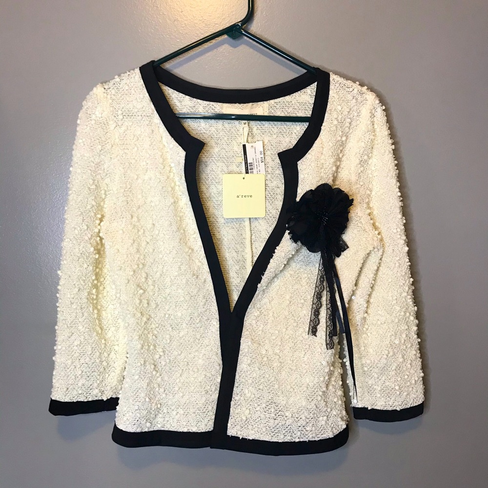 NWT! A’reve cream jacket/sweater. Medium